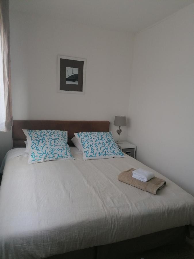Chambre Double Avec Salle De Bain Commune, A 2 Min De La Croisette Канны Экстерьер фото